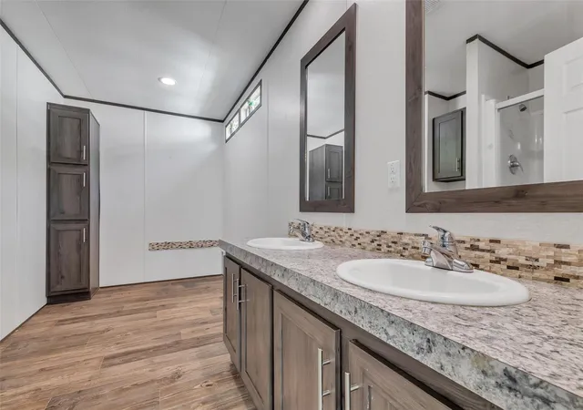 Photo 4 of Single family home for sale at 9529 Cypress Dr, Willis, TX 77318 | MLS# 91088843 | Listing updated on 2026-09-17