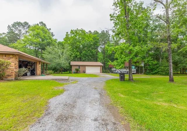 Homes for sale in Vidor, TX | 995 Strickland St, Vidor, TX 77662 | MLS# 33301661