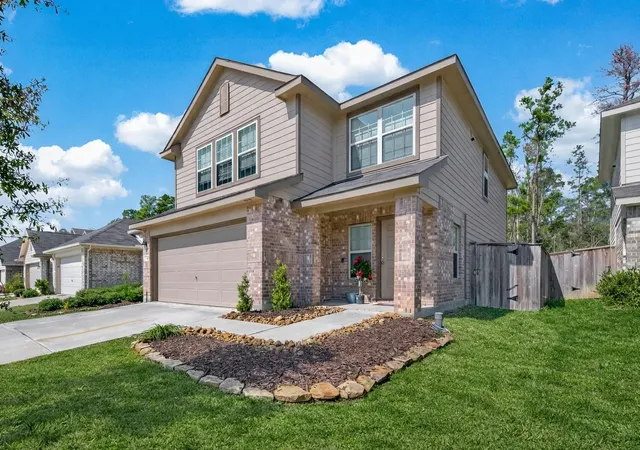 Homes for sale in Pinehurst, TX | 1308 Winding Willow Dr, Pinehurst, TX 77362 | MLS# 83084960