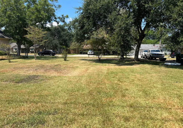 Photo 2 of Land for sale at 1871 Aspen Ln, Seabrook, TX 77586 | MLS# 25098126 | Listing updated on 2026-08-29