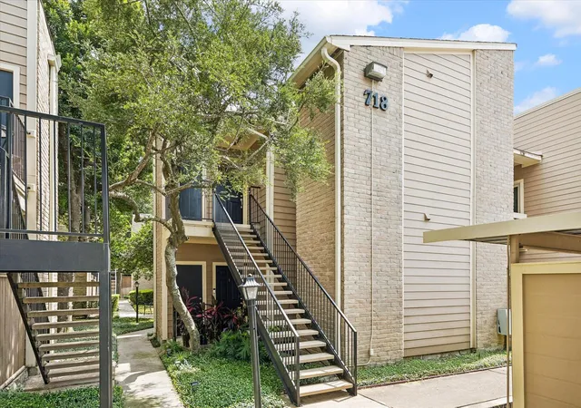 Photo 1 of Condo for sale at 718 Bering Dr #B, Houston, TX 77057 | MLS# 90156015 | Listing updated on 2026-09-10