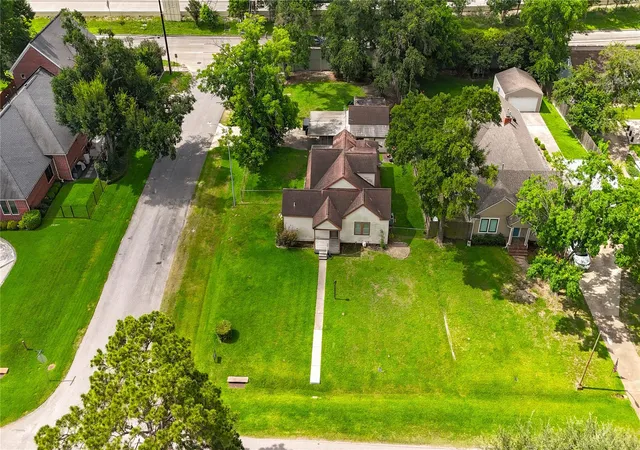 1st image of 603 W 30th St, Houston, TX 77018 | MLS# 31602337