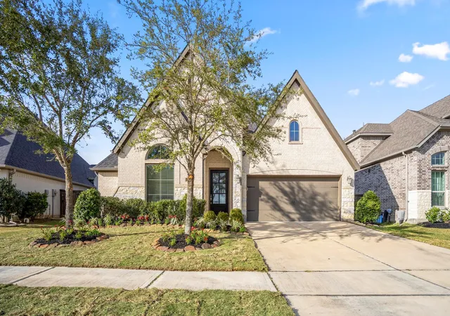 1st image of 6914 Red Oak Dr, Katy, TX 77493 | MLS# 59507760