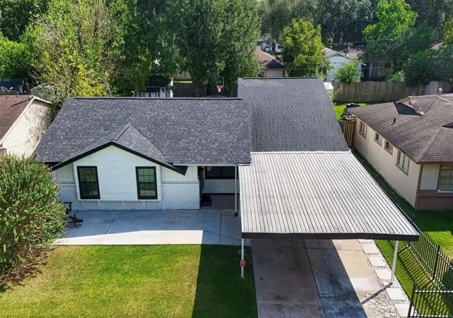 Photo 3 of Single family home for sale at 1246 Mitchell Rd, Houston, TX 77037 | MLS# 40947868 | Listing updated on 2026-08-25