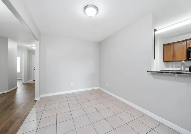 Photo 2 of Single family home for sale at 9815 Onyx Trail Dr, Rosharon, TX 77583 | MLS# 96051284 | Listing updated on 2026-08-26