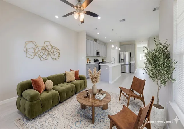 1st image of 309a De Haven St, Houston, TX 77029 | MLS# 23734943