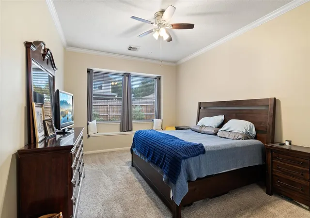 image of 1814 Barretts Glen Dr, Pearland, TX 77581 | MLS# 37244290