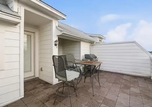 17th image of 2302 Kolbe Grove Ln, Houston, TX 77080 | MLS# 35858014