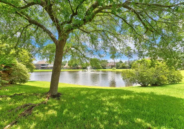 2nd image of 25211 Hideaway Run Dr, Spring, TX 77389 | MLS# 73155537