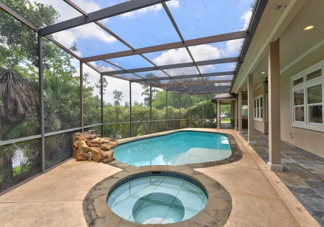 5th image of 25211 Hideaway Run Dr, Spring, TX 77389 | MLS# 73155537