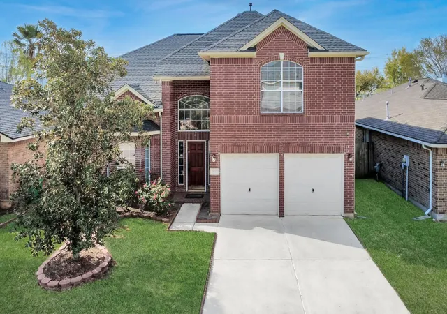 2nd image of 18315 Brenwood Menor Dr, Katy, TX 77449 | MLS# 29070074