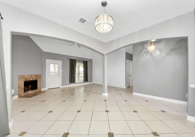 5th image of 18315 Brenwood Menor Dr, Katy, TX 77449 | MLS# 29070074