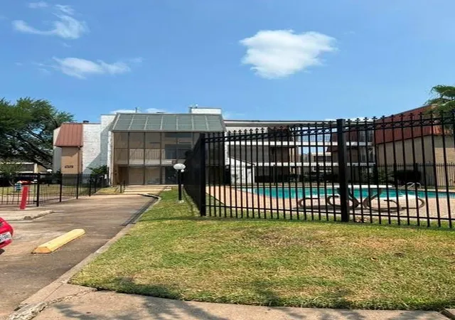 Photo 1 of Condo for sale at 10110 Forum West Dr #422, Houston, TX 77036 | MLS# 79030465 | Listing updated on 2026-09-08