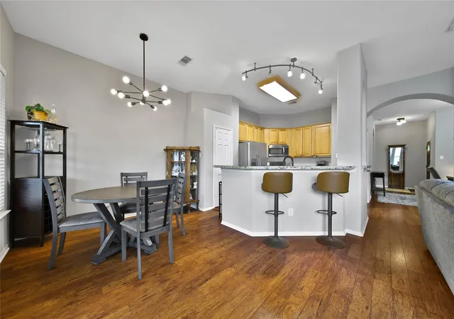 Photo 4 of Single family home for sale at 2227 Valley View Xing, Conroe, TX 77304 | MLS# 5232149 | Listing updated on 2026-09-10