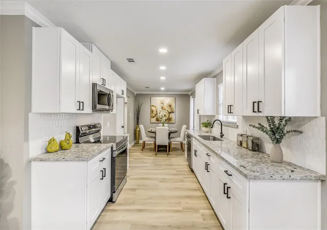 Photo 3 of Sale Pending at 8333 Lanham Ln, Houston, TX 77075 | MLS# 69733628 | Listing updated on 2026-09-06