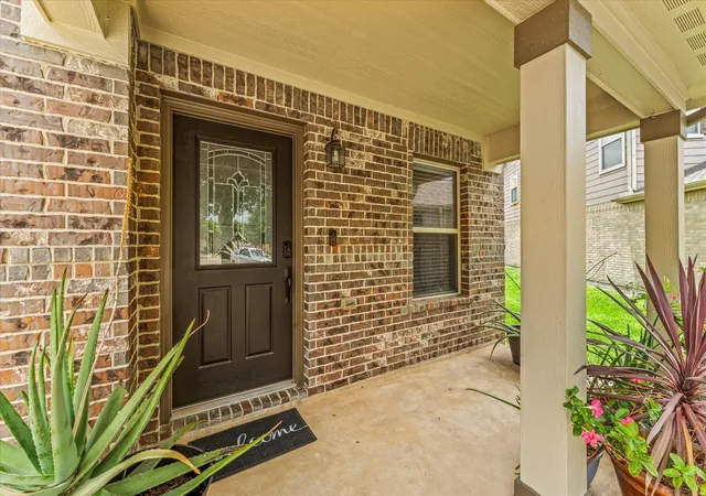 Photo 3 of Single family home for sale at 15903 Arapaho Bend Ln, Cypress, TX 77429 | MLS# 26013760 | Listing updated on 2026-09-21