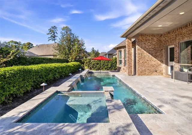 4th image of 73 Madrone Terrace Pl, The Woodlands, TX 77375 | MLS# 53611749