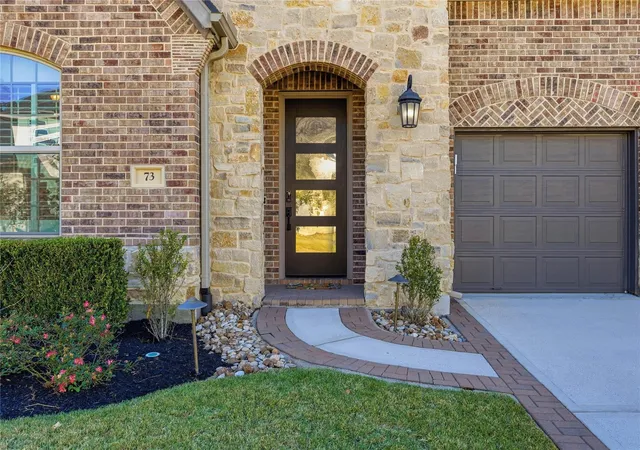 5th image of 73 Madrone Terrace Pl, The Woodlands, TX 77375 | MLS# 53611749