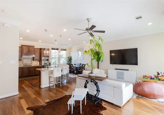 Photo 3 of Single family home for sale at 12227 Oxford Crescent Cir, Houston, TX 77082 | MLS# 75434028 | Listing updated on 2026-08-07