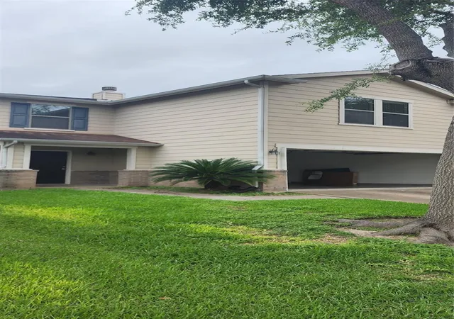 Photo 1 of Single family home for sale at 13230 Skyviewgreen Dr, Houston, TX 77047 | MLS# 39739737 | Listing updated on 2026-09-04