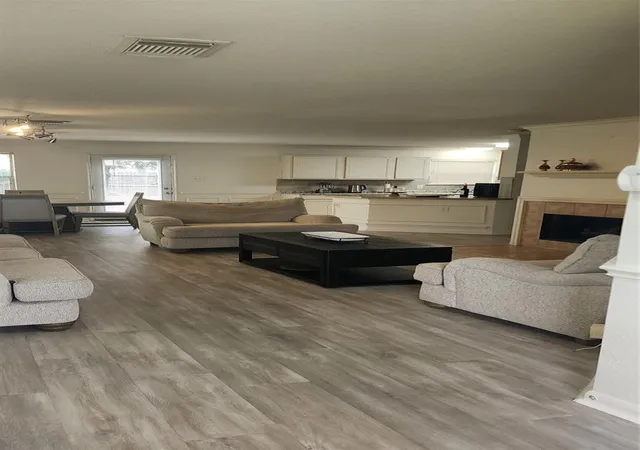 Photo 3 of Single family home for sale at 13230 Skyviewgreen Dr, Houston, TX 77047 | MLS# 39739737 | Listing updated on 2026-09-04
