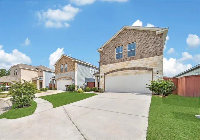 Photo 3 of Single family home for sale at 22311 Auburn Cabin Ln, Porter, TX 77365 | MLS# 70118671 | Listing updated on 2026-08-14