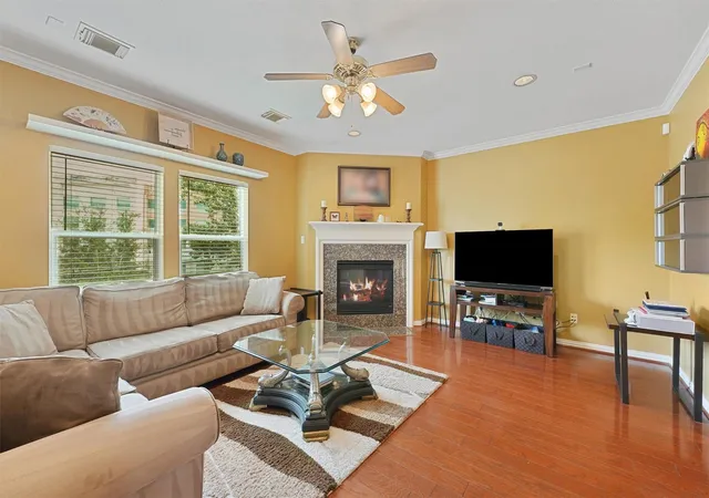 Photo 3 of Single family home for sale at 6107 S Arrowana Ln, Houston, TX 77036 | MLS# 81489433 | Listing updated on 2026-07-09