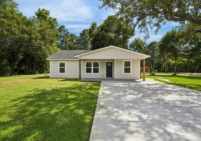 1st image of 1190 County Road 146, Alvin, TX 77511 | MLS# 59851136