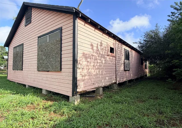 4th image of 403 E Ward St, Refugio, TX 78377 | MLS# 81019648