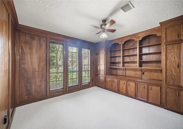 Photo 3 of Single family home for sale at 8417 Crescent Wood Ln, Spring, TX 77379 | MLS# 7065603 | Listing updated on 2026-09-21