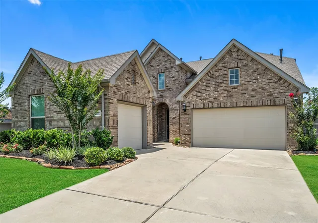Photo 1 of Single family home for sale at 15003 Mulberry Hallow St, Conroe, TX 77302 | MLS# 65031591 | Listing updated on 2026-09-17