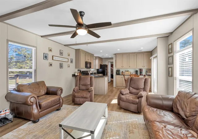 Homes for sale in Trinity, TX | 622 Lake Shore Dr, Trinity, TX 75862 | MLS# 81178066