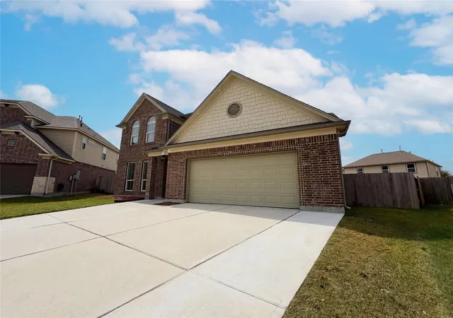 3rd image of 16803 W Whimbrel Cir, Conroe, TX 77385 | MLS# 56539281