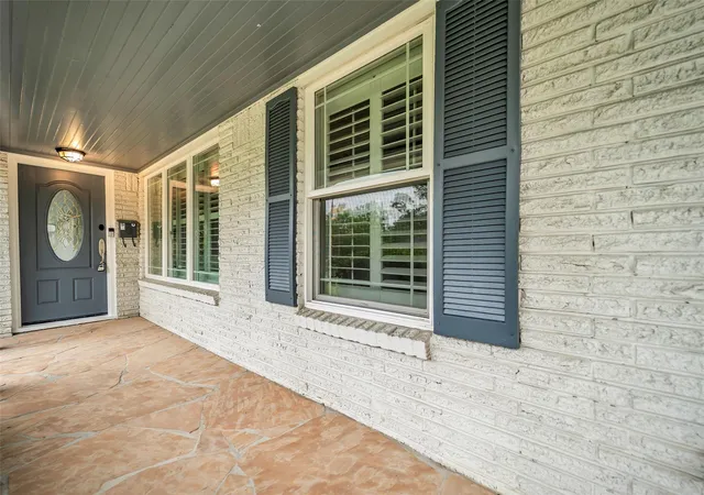 5th image of 8702 Ilona Ln, Houston, TX 77025 | MLS# 92594195
