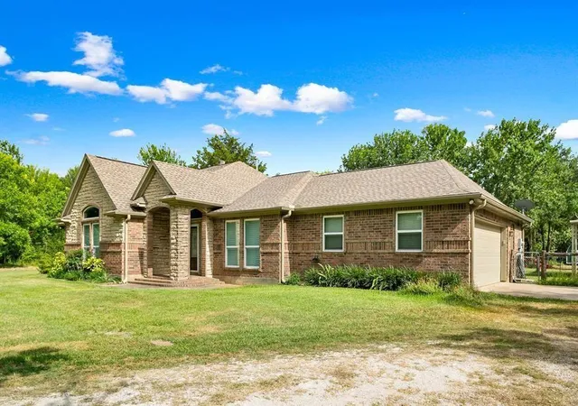 Photo 3 of Single family home for sale at 27111 Clay Rd, Katy, TX 77493 | MLS# 81163543 | Listing updated on 2026-02-02