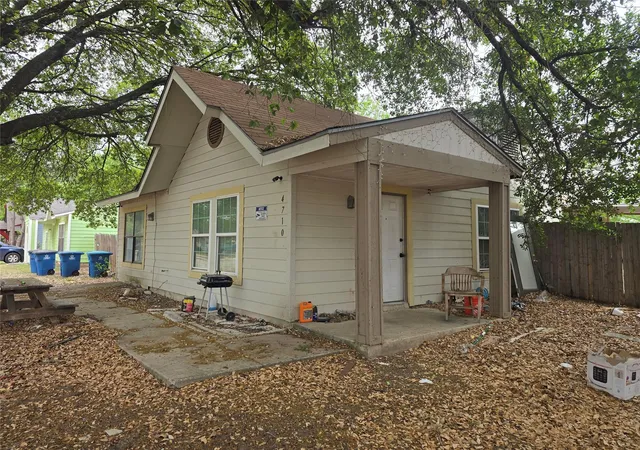3rd image of 4710 Swann Ln, San Antonio, TX 78219 | MLS# 64426190