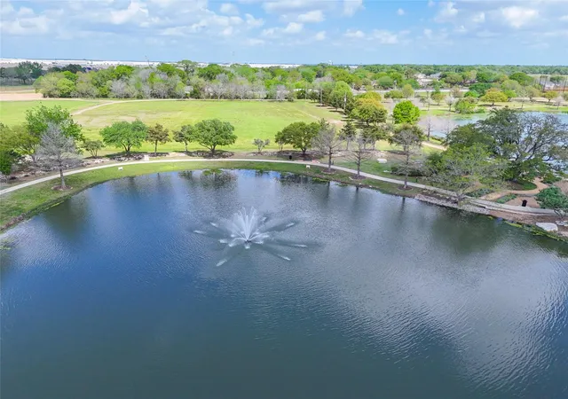 Homes for sale in Katy, TX | 2818 Red Maple Dr, Katy, TX 77494 | MLS# 18946246