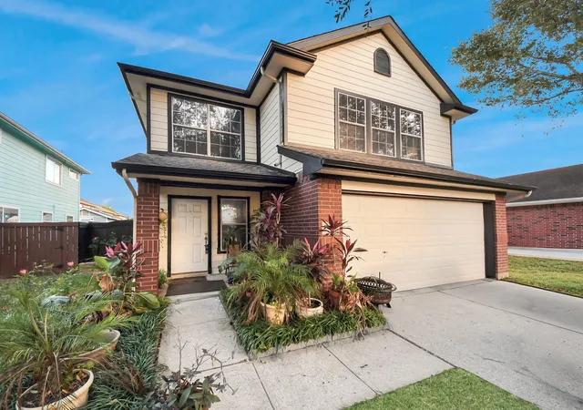 2nd image of 13019 Lindenloch Ln, Houston, TX 77085 | MLS# 95604066