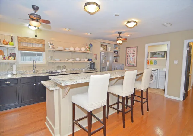 Photo 4 of Sale Pending at 4247 Crownwood Dr, Seabrook, TX 77586 | MLS# 61975777 | Listing updated on 2026-09-05