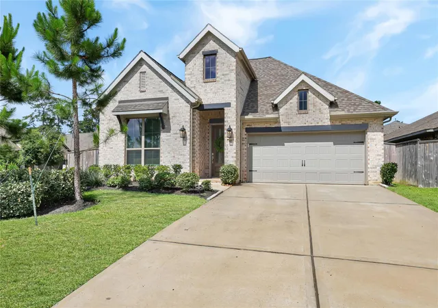 Photo 1 of Sale Pending at 452 Texoma Plains Dr, Conroe, TX 77384 | MLS# 14197929 | Listing updated on 2026-08-17