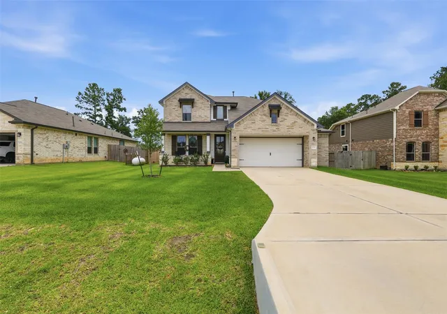 Photo 2 of Single family home for sale at 6310 Fawn Path Dr, Conroe, TX 77303 | MLS# 46861287 | Listing updated on 2026-09-18