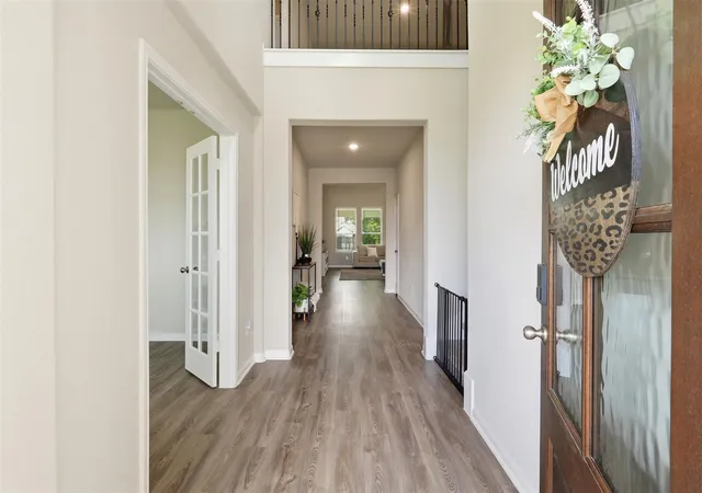Photo 3 of Single family home for sale at 6310 Fawn Path Dr, Conroe, TX 77303 | MLS# 46861287 | Listing updated on 2026-09-18
