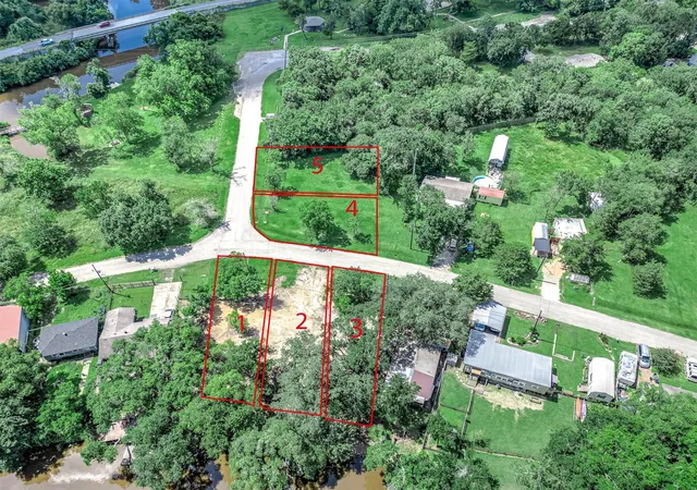 1st image of 335 & 339 Treasure Dr, Liverpool, TX 77577 | MLS# 95138934