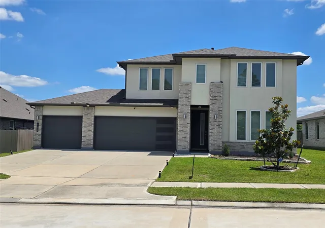 Photo 1 of Single family home for sale at 13416 Bear Crk Ln, Conroe, TX 77384 | MLS# 61830858 | Listing updated on 2026-06-22