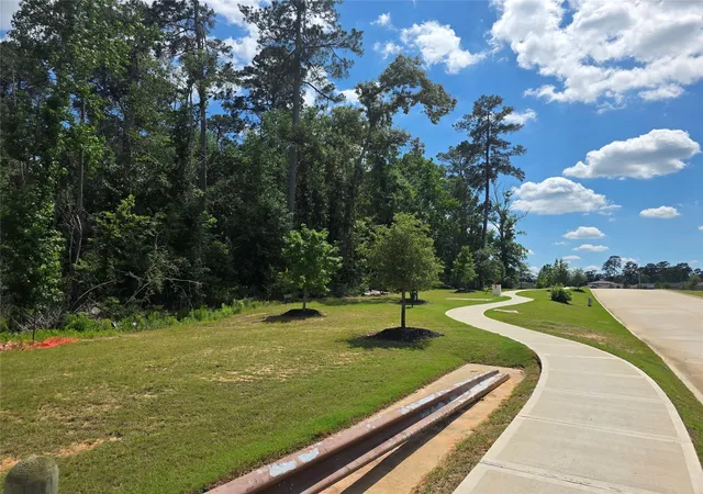 Photo 21 of Single family home for sale at 13416 Bear Crk Ln, Conroe, TX 77384 | MLS# 61830858 | Listing updated on 2026-06-22