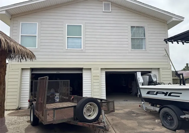 3rd image of 4126 17Th St N, Texas City, TX 77590 | MLS# 61587497