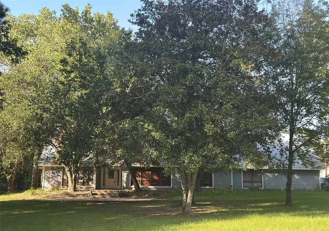 Photo 23 of Single family home for sale at 14750 Exxon Rd, Conroe, TX 77302 | MLS# 42489517 | Listing updated on 2026-07-23