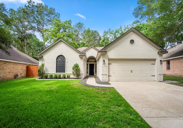 1st image of 146 S Holly Laurel Cir, Spring, TX 77382 | MLS# 40096153