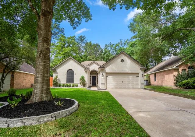 2nd image of 146 S Holly Laurel Cir, Spring, TX 77382 | MLS# 40096153