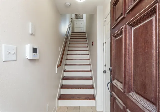 2nd image of 2424 Navigation Blvd #D, Houston, TX 77003 | MLS# 62336751